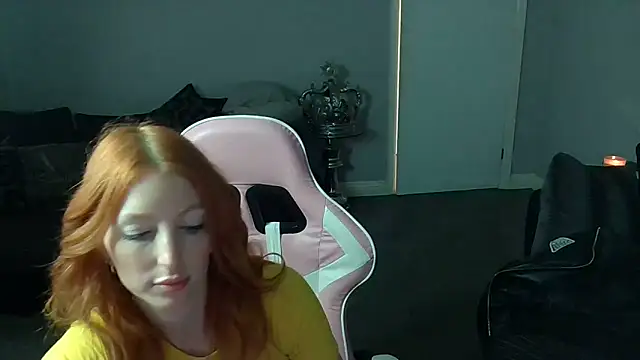 Red firesquirt online show from March 2025 03:25:01 PM