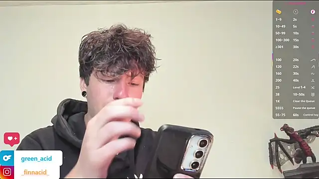 Green acid01 online show from December 2025 07:41:02 PM