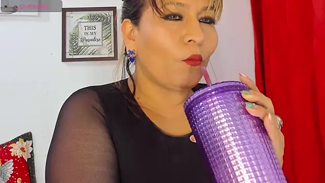 Victoria Caruso online show from December 2024 12:15:02 AM