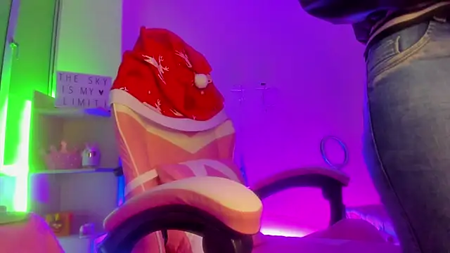 Snapshot of TiffanyBela chatting on December 2024 11:36:02 PM TiffanyBela online show from December 2024 11:36:02 PM