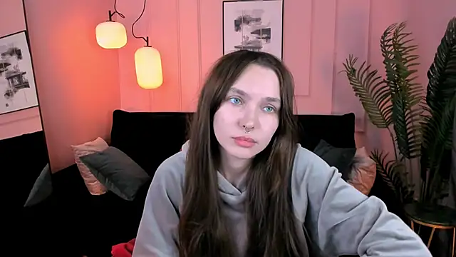 ChloeSunny online show from May 2026 06:09:01 PM