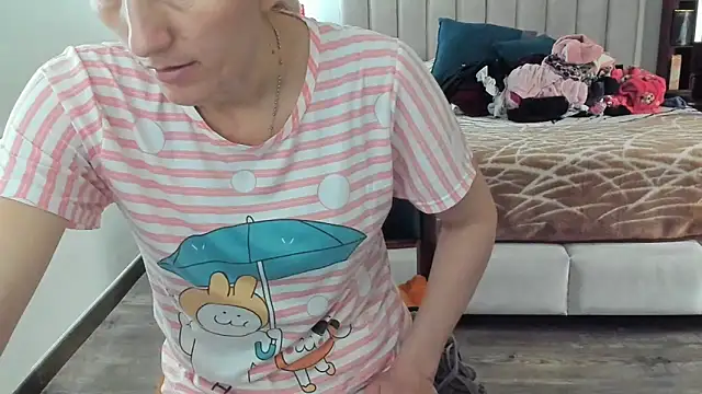 Snapshot of karina_sex68 chatting on September 2025 03:24:01 PM karina sex68 online show from September 2025 03:24:01 PM