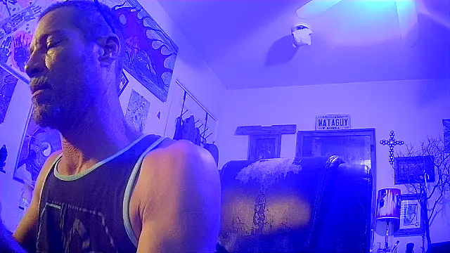 Snapshot of druetrue chatting on December 2025 09:01:01 PM druetrue online show from December 2025 09:01:01 PM