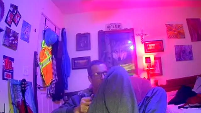 Snapshot of druetrue chatting on January 2026 04:32:02 PM druetrue online show from January 2026 04:32:02 PM