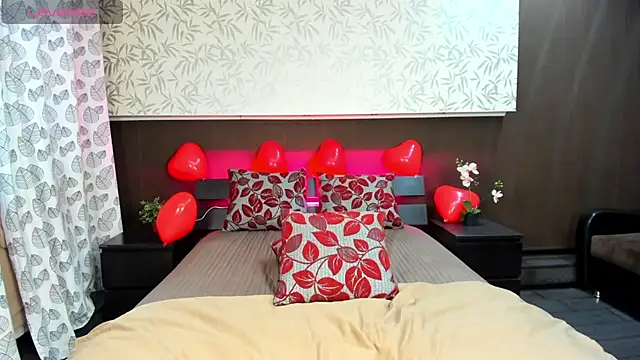 Donna Evans online show from February 2025 03:04:01 AM