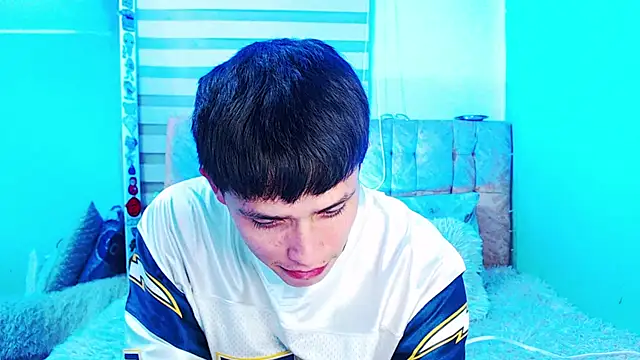 Snapshot of _justinmoon2 chatting on June 2026 04:09:01 AM justinmoon2 online show from June 2026 04:09:01 AM