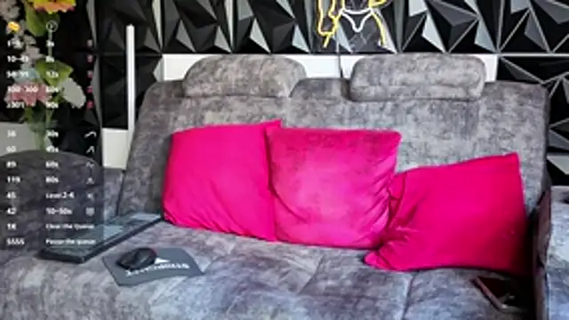 JD-69 online show from December 2025 07:54:02 PM