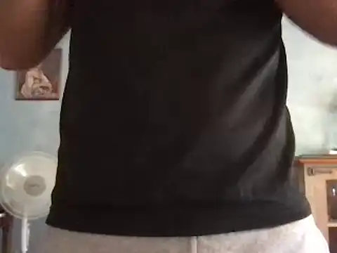 Snapshot of alex877x chatting on January 2025 01:13:01 PM alex877x online show from January 2025 01:13:01 PM