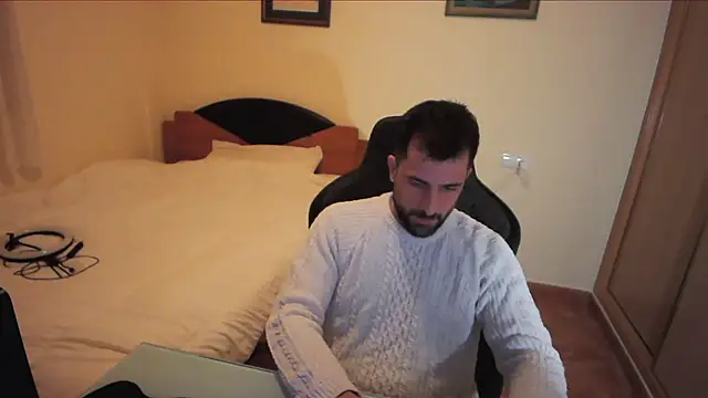 Snapshot of alex877x chatting on March 2025 05:15:02 PM alex877x online show from March 2025 05:15:02 PM