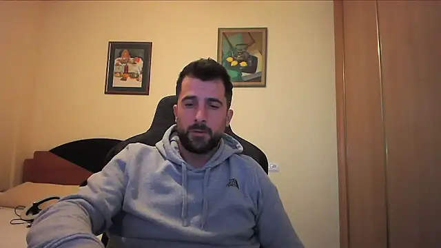 Snapshot of alex877x chatting on March 2025 05:41:02 PM alex877x online show from March 2025 05:41:02 PM