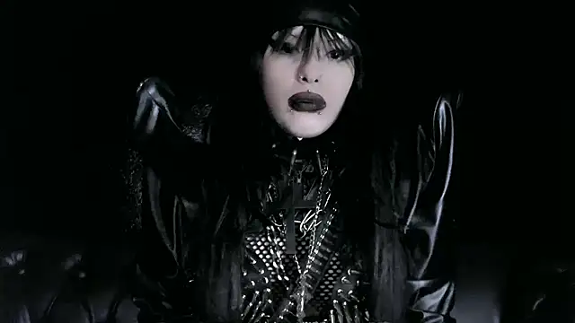 XXIOUX online show from February 2026 04:13:01 AM