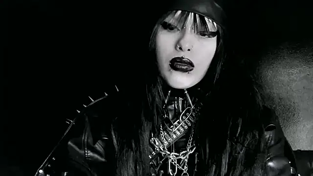 XXIOUX online show from March 2026 02:43:01 PM