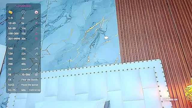 littlee emilyy  online show from January 2025 09:12:01 AM