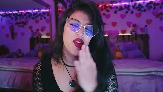 azahar  ziiz online show from April 2026 11:55:02 PM