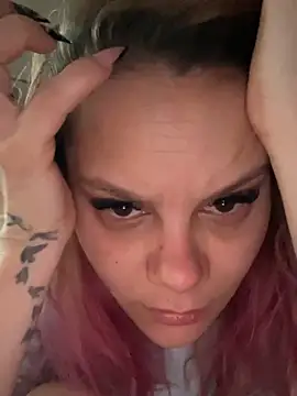 Snapshot of Tasty_Shape chatting on December 2025 06:41:02 AM Tasty Shape online show from December 2025 06:41:02 AM