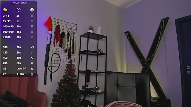 Snapshot of Lola_Missy chatting on December 2024 09:17:02 AM Lola Missy online show from December 2024 09:17:02 AM