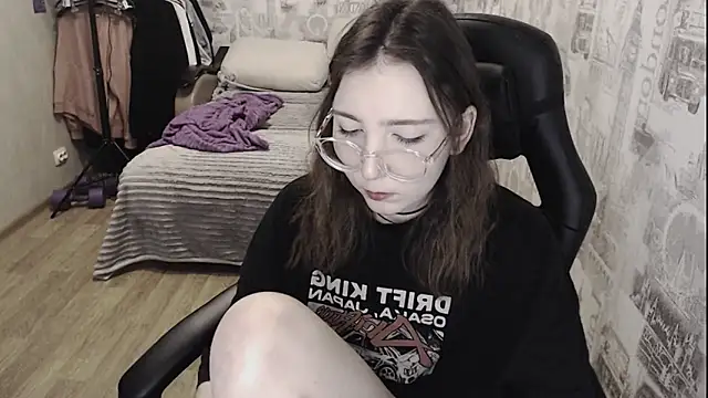 AmeliaKamishiro online show from December 2024 12:29:02 PM