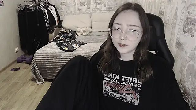 AmeliaKamishiro online show from December 2024 03:33:02 PM