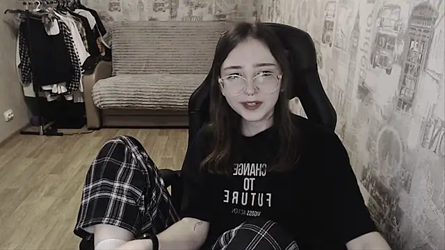 AmeliaKamishiro online show from January 2025 02:50:01 AM