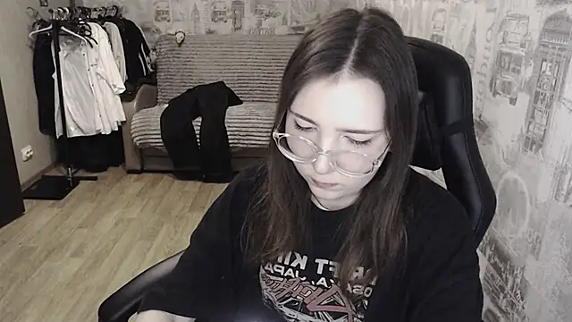 AmeliaKamishiro online show from February 2025 07:26:01 PM