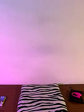 Felicia smok3 online show from December 2025 12:28:02 AM