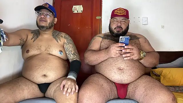 Latino bigcock online show from February 2026 03:33:01 AM