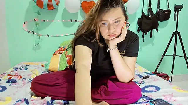 SofiaOlivares online show from January 2025 12:17:02 AM