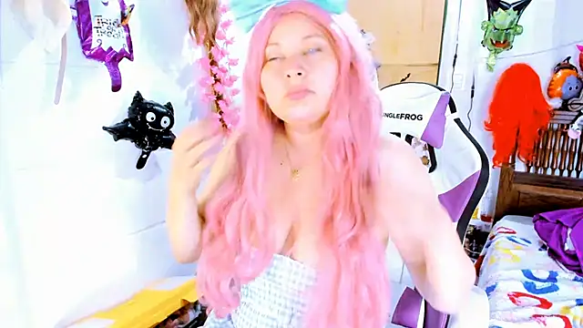 SofiaOlivares online show from October 2025 12:54:01 AM