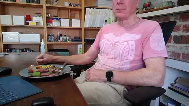 jiggy77777 online show from October 2025 02:01:02 AM