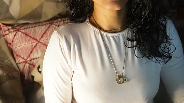 -AyeshaSinghania- online show from October 2025 09:59:02 AM