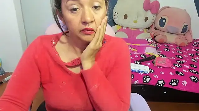 Snapshot of daleska_ayala_1 chatting on November 2025 09:35:01 PM daleska ayala 1 online show from November 2025 09:35:01 PM