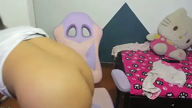 Snapshot of daleska_ayala_1 chatting on November 2025 02:00:01 AM daleska ayala 1 online show from November 2025 02:00:01 AM