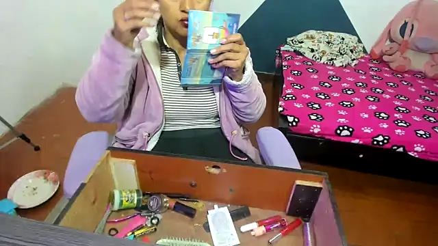 Snapshot of daleska_ayala_1 chatting on November 2025 10:20:02 PM daleska ayala 1 online show from November 2025 10:20:02 PM