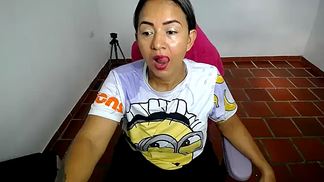 Snapshot of daleska_ayala_1 chatting on January 2026 01:48:01 PM daleska ayala 1 online show from January 2026 01:48:01 PM