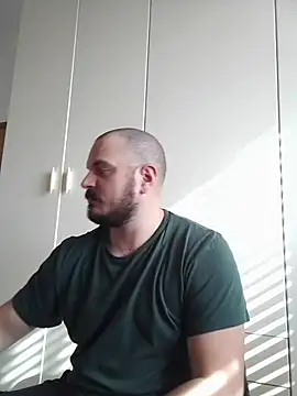 Snapshot of bussilesnar chatting on February 2026 01:11:02 PM bussilesnar online show from February 2026 01:11:02 PM