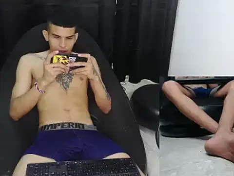 hot king20 online show from February 2025 06:47:02 PM