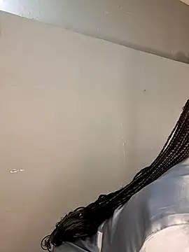 Toya P online show from October 2025 07:44:02 PM