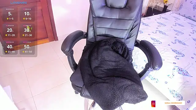 Karla Rodriguezx online show from November 2025 01:07:02 PM