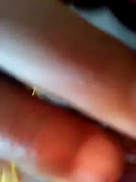 Snapshot of nomadazuki chatting on November 2025 10:25:02 PM nomadazuki online show from November 2025 10:25:02 PM