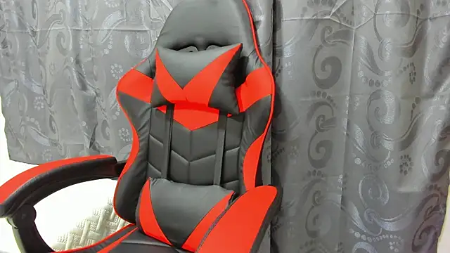 Snapshot of Scarlett_johansson19_ chatting on October 2025 05:57:02 AM Scarlett johansson19  online show from October 2025 05:57:02 AM