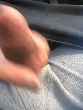 Lun4chuut online show from March 2025 02:32:02 PM