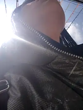 Astrid-- online show from February 2026 03:07:01 PM