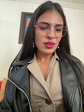 Snapshot of Astrid-- chatting on April 2026 03:04:02 PM Astrid-- online show from April 2026 03:04:02 PM