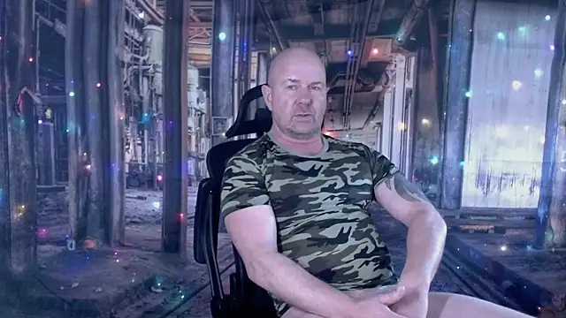 Snapshot of ManlyPrisonGuy chatting on December 2025 01:40:02 PM ManlyPrisonGuy online show from December 2025 01:40:02 PM