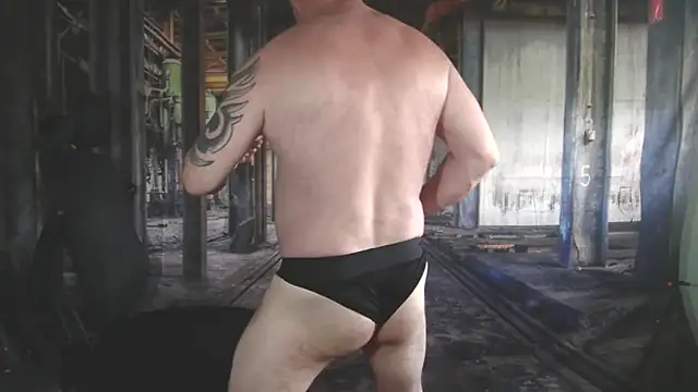 Snapshot of ManlyPrisonGuy chatting on April 2026 02:19:01 PM ManlyPrisonGuy online show from April 2026 02:19:01 PM