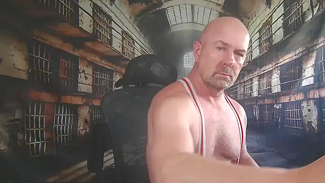 Snapshot of ManlyPrisonGuy chatting on May 2026 02:11:01 PM ManlyPrisonGuy online show from May 2026 02:11:01 PM