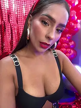 Mau White online show from February 2025 05:41:02 PM