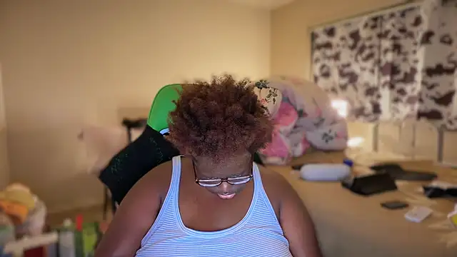 Yagurl  west online show from February 2026 04:54:01 AM