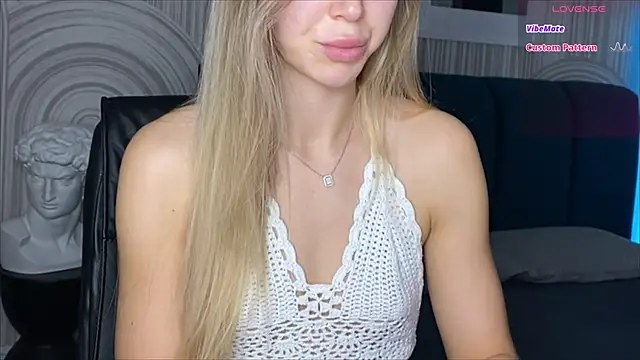 viviann evans online show from September 2025 01:07:01 AM