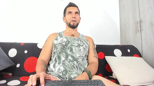 JULESLAKES online show from December 2025 02:17:02 AM